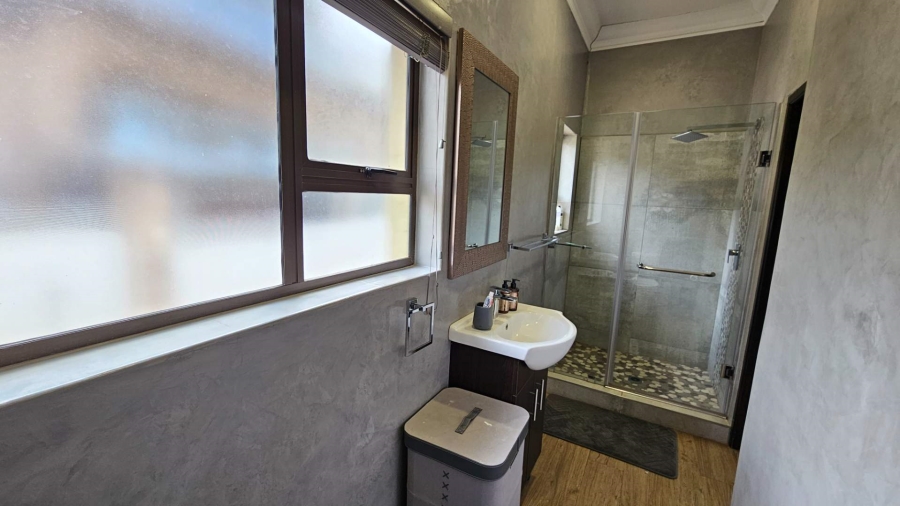 4 Bedroom Property for Sale in Birdwood Estate North West